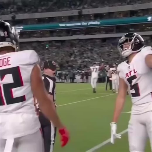 I know it’s off beat my CapCut lagging so i can’t fix ts #abcxyz #fypシ゚viral #falcons #drakelondonedit #fypシ