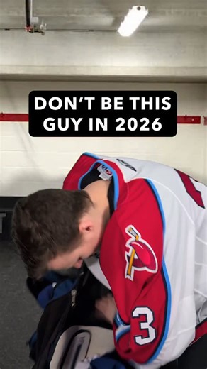 It's 2026, why use outdated equipment? My neck is always protected with @aycane.circle and the days of searching through my bag are done. #hockey | Robert Babiak