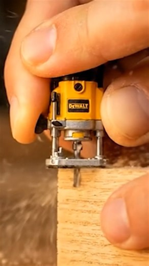 Watch This Mini DEWALT Router Cut Perfect Grooves 😍