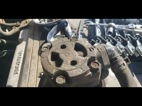 Removing the Alternator from 2005 Honda CRV.
