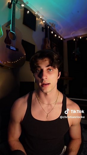 To anyone looking for a simple yet effective way to record instruments/vocals, check out @Voloco #voloco