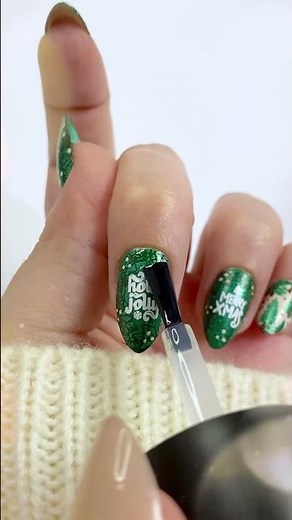 Sending love, joy, and the prettiest nails of the season 💌✨ #HolidayNails #ChristmasMagic