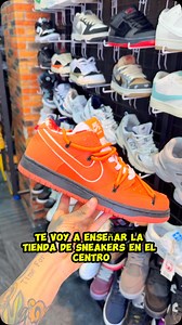 Sneakers en $250 pesos 😱 si te llevas dos pares de tenis el tercero tiene descuento 🔥 también hacen descuentos para mayoristas 😎 . 📍: Av. Lázaro Cárdenas 42, Centro Histórico de la CDMX 🚇: Metro San Juan de Letrán 📲: @sneakernacion . #sneaker #sneakers #sneakerstore #sneakerheads #sneakerfiend #mayoreo #mayorista #mayoristas #mayoreomexico #mayoreoymenudeo | Aldair Leal Martinez