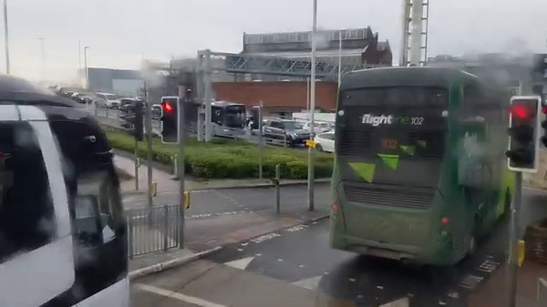 Full Ride: London Bus Route 278 Heathrow Airport - Ruislip. Transport UK Enviro400 9523 (SN59 AWU)