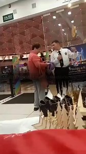 5.5K views · 160 reactions | #Viral El guarda de seguridad con el...