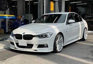 F30 320i Msport に Digital Speed DME TUNING Stage1で更なる駆け抜ける歓びを！ - ALLZU Motorenbau : アルツモトーレンバウ