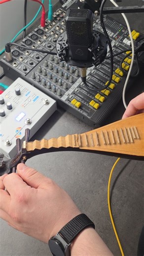 404Hermit on Instagram: "Unboxing the Lewitt LCT 440 PURE I used a strange string instrument that can't really be tuned, just exploring it to find new textures and sounds. The Microcosm is added on the mixer through the return, so everything you hear is the instrument and live processing Just experimenting, listening, and seeing what appears #noise #lewitt #experimental #experimentalnoise #detune"