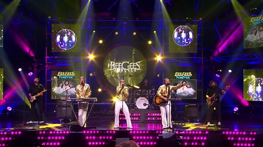We have a winner 🏆 Bee Gees Forever heeft zojuist het 3e seizoen van The Tribute - Battle of the Bands gewonnen 🤩 Ze gaven twee geweldige optredens met de nummers 'Night Fever' en 'Tragedy' en ontvingen hiermee de meeste punten van de vakjury en het publiek 🙌 Gefeliciteerd heren, we kunnen niet wachten om jullie op het podium van de Ziggo Dome te zien 🔥 Op 12, 13 & 14 april 2024 is het zover! Scoor je tickets nu via Priority van Vodafone & Ziggo 👉 https://bit.ly/ZD-TheTribute14 | Ziggo Dome