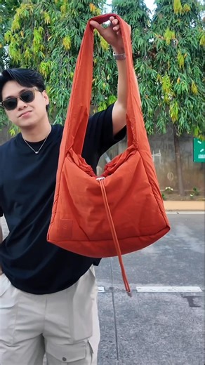 The bag everyone’s calling the ultimate carry. Picked by 1,000 for a reason—the Sylvan Sling is oversized, soft, and built to fit more than just the basics. | Straightforward