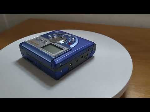 Sharp Walkman Personal Minidisc Recorder MD-MS721W