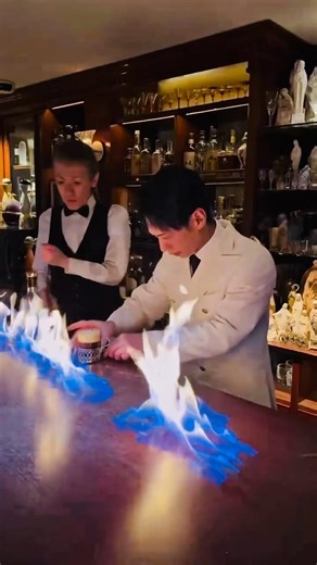 Japanese bar tender be like🍷 #japan #bar #japanese #fypyoutube ##fyp #fypシ゚