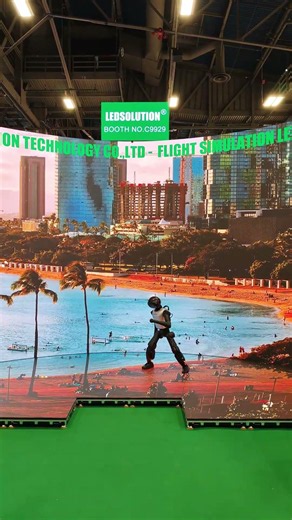 Humanoid Robot Dance in LEDSOLUTION Immersive LED Visual System at Las Vegas Infocomm2026