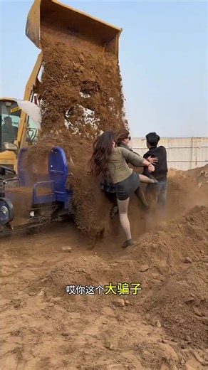 Powerful Heavy-Duty Electric Tricycle for Agriculture