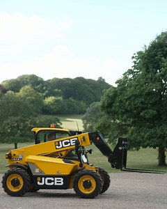 18K views · 458 reactions | Ultimate performance in a small package. Introducing the #JCB 514-40 Loadall - the world's number one telehandler in its smallest package ever. Discover more: bit.ly/3gxrWN5. | JCB | Facebook