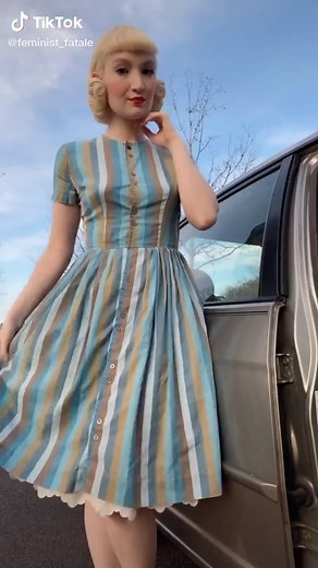 1950s Vintage Pinup Outfits for a Week