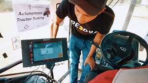 701K views · 23 reactions | The auto-steering kit for automatic driving Affordable.Ready for Spring Season With FJD autosteering kit! https://bit.ly/steerkiten #FJDynamics #SmartFarming #AutoSteer #SmartAgriculture #GPS #RTK | FJD AgTech | Facebook