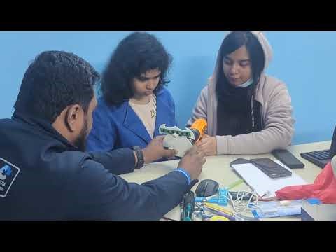 Learn Robotics by Doing | Hands-On Learning at Robodemy