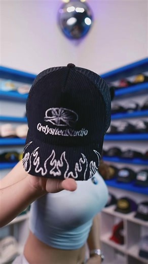 Sound Dan Topi Trucker Dalam Acara Geis