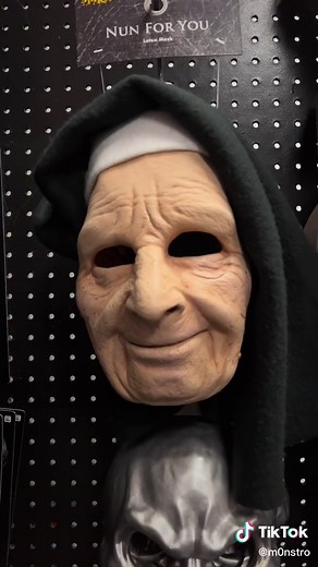 If you know, you know 🫣😰 #Vine #Nun #Meme #Halloween #fyp #foryoupage #foryou #foru #viralvines #SpiritHalloween