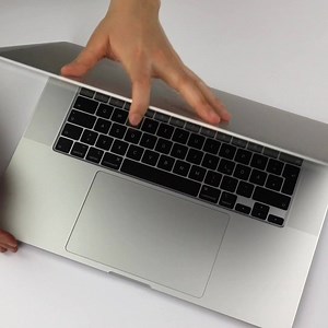 54K views · 586 reactions | Der Alleskönner zum Mieten: Das neue Macbook Pro 16" | Grover | Facebook