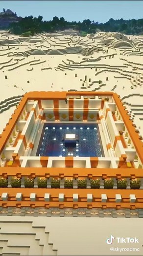 Mesmerizing Time-lapse: Building a Pyramid House in Minecraft