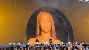 Beyoncé 'renace' en Barcelona: perfección, glam y espectacularidad sin precedentes