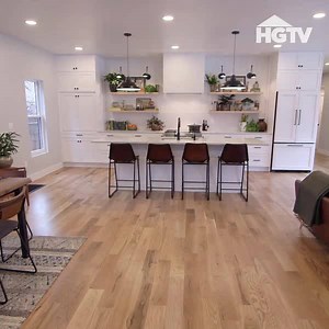 That accent wall made from reclaimed wood is GENIUS. 😍 Clint Robertson and Luke Caldwell transform a one-level triplex on Boise Boys at 10|9c! | HGTV