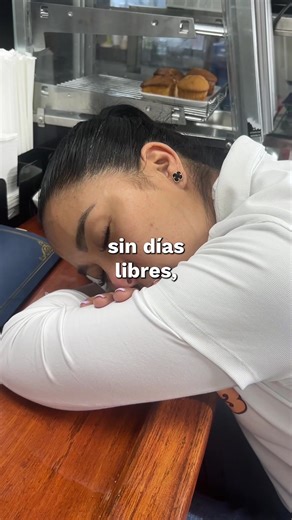 la inauguración oficial sigue en veremos… el equipo se está armando, los platos nuevos ya llegaron, y lo que viene está más sabroso que nunca. Gracias a todos los que han creído, los que repiten, y los que han aguantado este verguero con nosotras 🙌🏽 🔥 El 2026 apenas empieza Y aquí seguimos… cocinando historia. #restauranteecuatoriano #newarkfood #foodchallenge #latinasemprendedoras #newjersey @Viviana Vera @Rocío Pinos Naula @Tu_chinecka