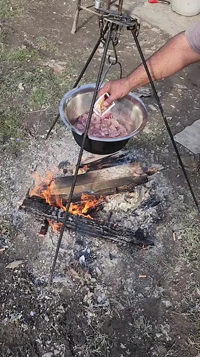 Danas nam je divan dan nasem kamenim rodjendan #kafezale #normalno