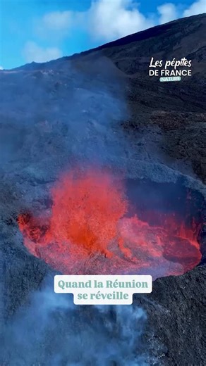Quand le volcan de la Réunion se réveille par bardeur_ulric_97 🌋 Retour en quelques vidéos sur l’éruption de 2021 🔥 Parfois la nature nous réserve de magnifiques surprises 🎆 #iledelareunion #nature #lespepitesdefrance #974 | Les Pépites de France