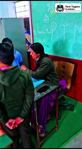 A glimpse of our PTM Day at New Tagore Academy! 📝💫