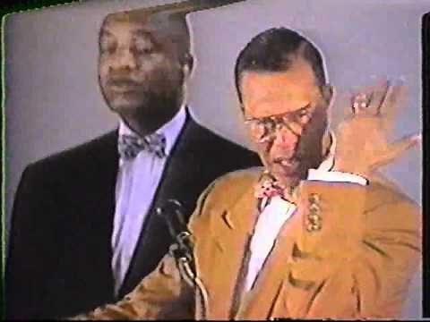 The Hon. Min. Louis Farrakhan - I Accept The Challenge