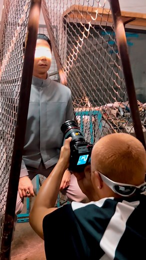 RAPTURE on Instagram: "📸👽 Portrait with The Alien @slotmachinerock"