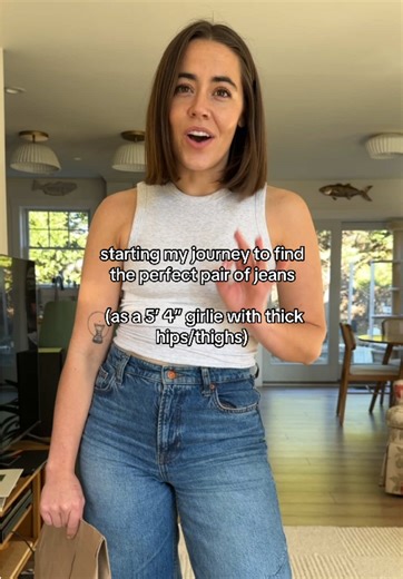 Finding the Perfect Pair of Jeans for Curvy Figures