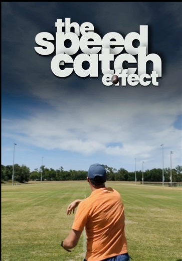 The Speed Catch Effect 🏈⚡ I threw the football… then speed ran down the field and caught it myself before it hit the ground. A quick 6-second VFX illusion that looks impossible but instantly grabs attention. ⚡ Super speed run 🏈 Self-catch football trick 🎬 Clean visual effects (VFX) 🚀 Smooth transition effects for a seamless moment Short sports VFX edits like this are built for replays and shares — the kind of scroll-stopping moments that boost watch time and engagement on TikTok. Follow for 