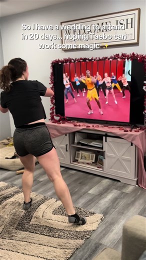 First time trying Taebo! So much fun and also hoping I magically get shredded like these ladies. @Billy Blanks #Taebo