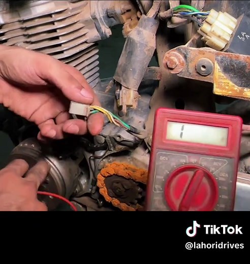 Welcome to Project Honda 125 – Episode 1! Part 2 In this exciting series, a Honda 125 has been sent all the way from Saudi Arabia to Pakistan for a complete custom modification. In Episode 1, we introduce the bike, inspect its current condition, and reveal our plans for the ultimate transformation. This project will feature premium motorcycle accessories, custom body modifications, performance upgrades, stylish lighting, and much more. Stay tuned for the next episodes as we transform this Honda