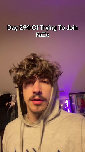 I hat should I do on stream?#life #fyp #faze #stream #streamer