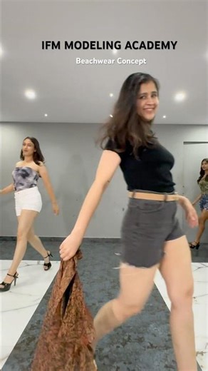 Ramp Walk Training in Bangalore | Modeling Training for Freshers | IFM Academy Of Film and Fashion
