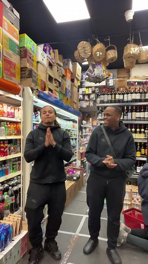 On aime trop cette danse pitié 🇬🇧