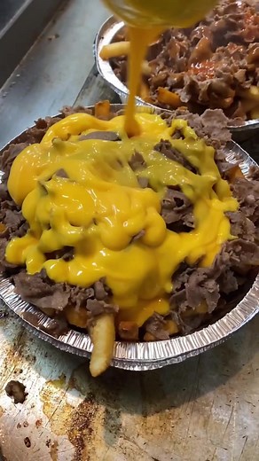 Delicious Cheesesteak Fries Recipe | Grubspot