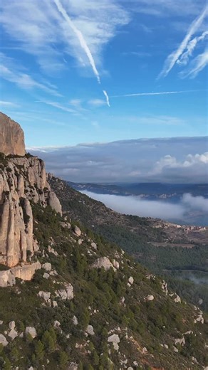 27 Crags - Europe’s Best Climbing Guidebook App on Instagram: "Ever wondered what your favourite cliffs look like from a different perspective? 👀 Here’s a look at Montsant, a stunning conglomerate cliff located in Catalonia, right next to Siurana and Margalef. With its dramatic walls and gorgeous natural setting, Montsant is as beautiful as it is demanding. A mix of long endurance lines and powerful short routes give a versatile mix. Expect pockets, pebbles, and constant movement that keeps you