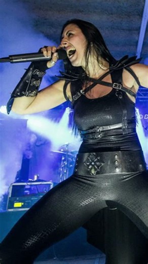 Unleash the Archers Maintaining Vocals on Tour What Works 🗣️ #metalheads #heavymetalsongs