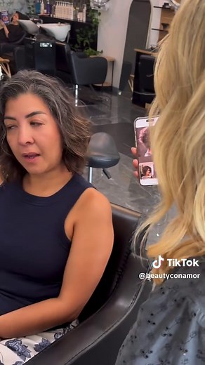 Complete step-by-step tutorial on an extreme angle bob haircut for curl hair. This tutorial includes comprehensive descriptions on sectioning, utilizing both a traditional comb, cutting method and incorporating more modern no comb curly cutting methods. This combination approach allows for high customization and is required to accomplish haircut request such as these. As AI is starting to dominate the images that we are brought as hairdressers as inspirations, the challenge becomes adapting real