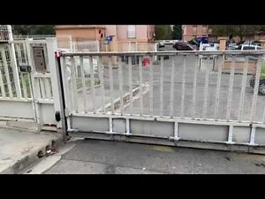 Installation motorisation intensif OBERON BFT pour portail coulissant lourd résidentiel Marseille AS