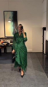Searching for the dress that does it all? The Savoir Midi Wrap is designed to flatter, crafted in a striking navy-green print. As seen on @stylingwithzee. Available online and instore. | Sacha Drake