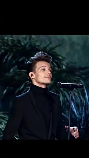 One Direction teeth edit🔥 #onedirection #louistomlinson #zayn #liampayne #niallhoran #harrystyles