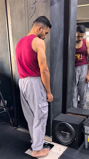 Mohamed Bassam on Instagram: "‼️ Fatloss tips series - 8 ‼️ Don’t quit when your weight stuck ! Weight loss plateau is normal — but most people don’t know how to fix it. When your weight gets stuck, it usually means your body has adapted to your current calories, activity level, and macros. Fat loss doesn’t stop… your strategy just needs an update. Here’s what actually helps break a plateau 👇 ✔️ Keep protein high (protects muscle & metabolism) ✔️ Adjust calories slightly (100–200 kcal only) ✔️