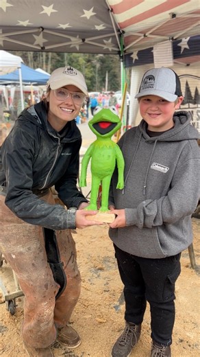 Who is your favorite muppet character? #chainsawjenna #muppet #kermit #chainsaw #woodworking #bluecollar | chainsawjenna