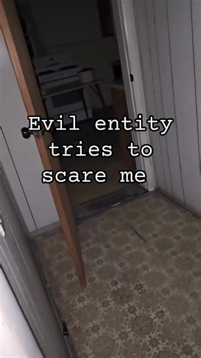 Haunted House Scares: Caught on Camera